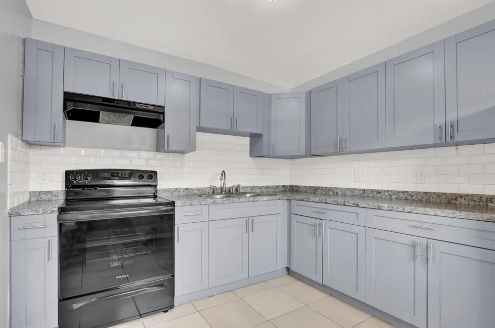 3208 LOUISIANA AVENUE Fort Pierce, FL 34947