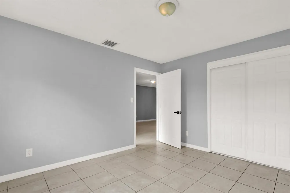 3208 LOUISIANA AVENUE Fort Pierce, FL 34947