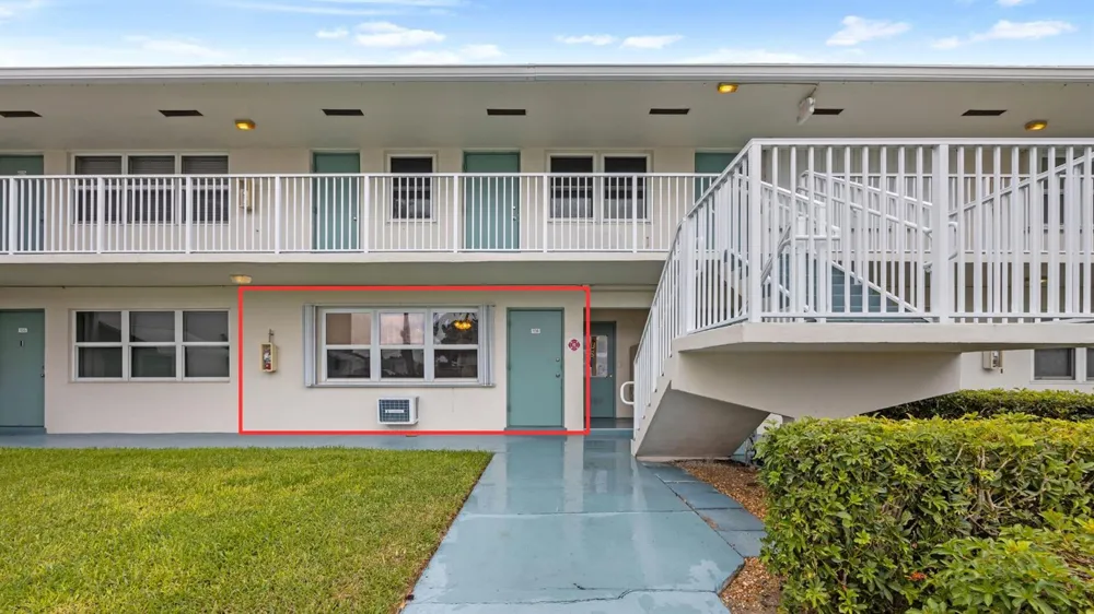200 Horizons W #106 Boynton Beach, FL 33435