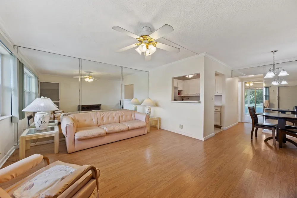 200 Horizons W #106 Boynton Beach, FL 33435