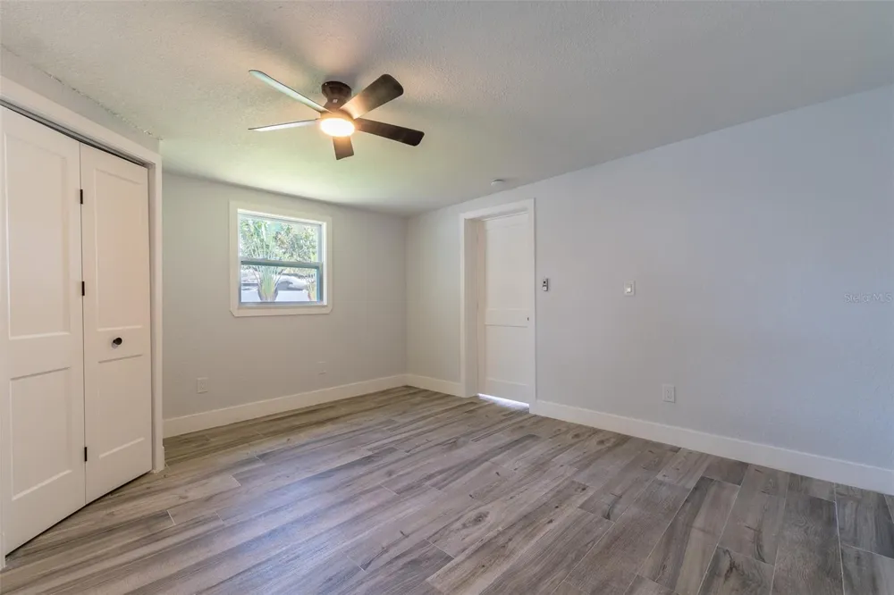116 85TH AVENUE St Petersburg, FL 33702