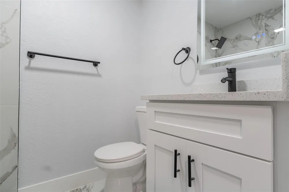 116 85TH AVENUE St Petersburg, FL 33702
