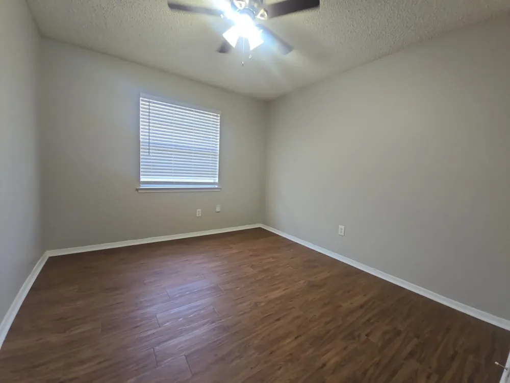 6620 Lyndale Drive Watauga, TX 76148