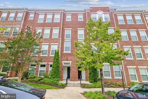 2993 RITTENHOUSE #90