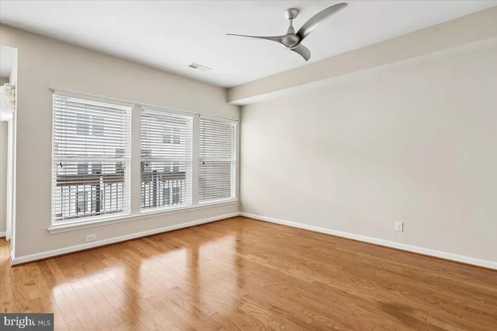 2993 RITTENHOUSE #90 Fairfax, VA 22031