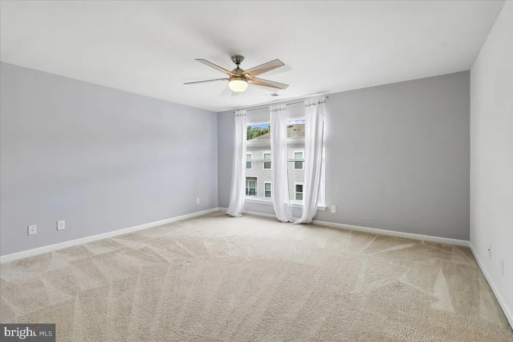 2993 RITTENHOUSE #90 Fairfax, VA 22031