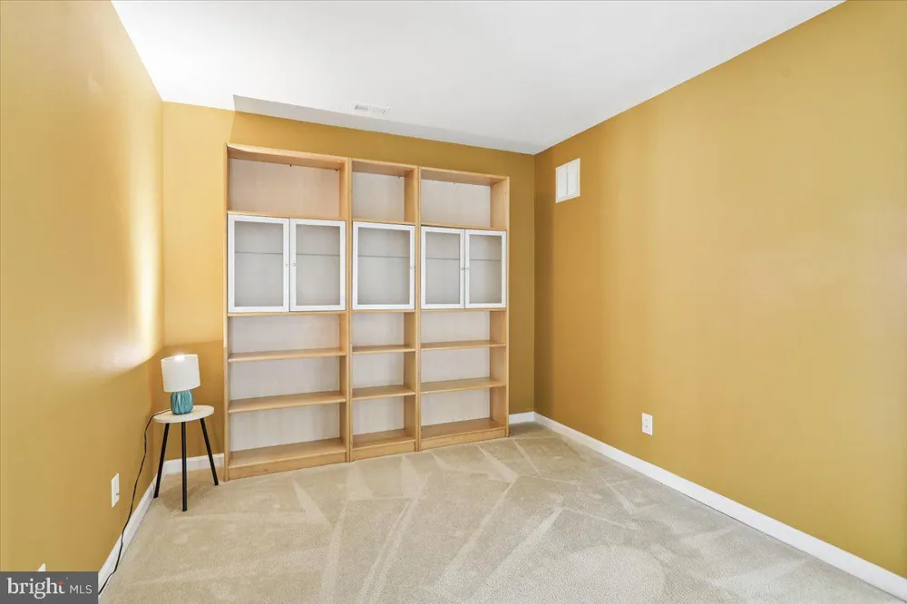 2993 RITTENHOUSE #90 Fairfax, VA 22031