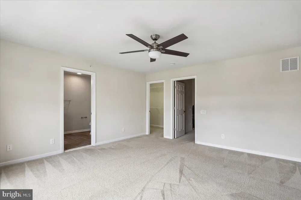 2993 RITTENHOUSE #90 Fairfax, VA 22031