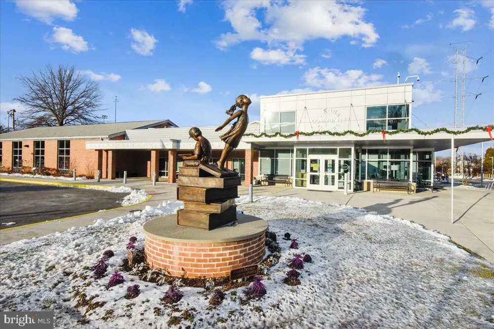 2993 RITTENHOUSE #90 Fairfax, VA 22031