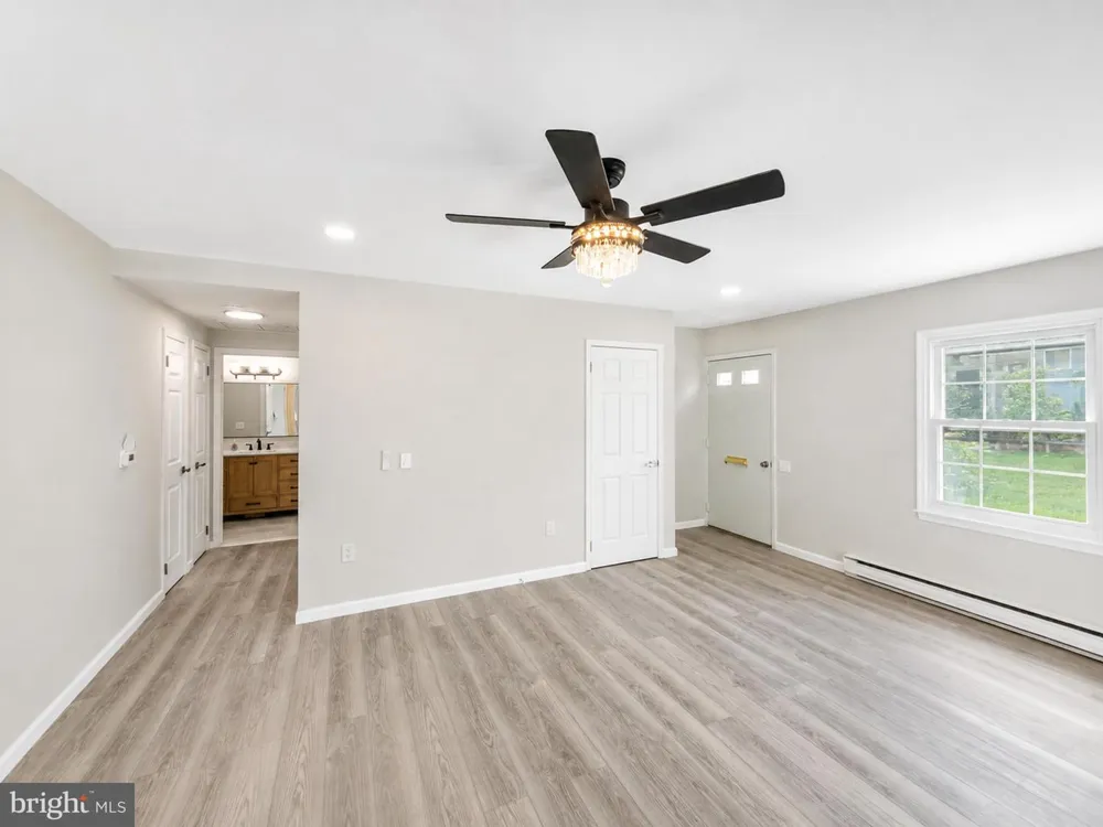 140 PLYMOUTH LANE Monroe Township, NJ 08831