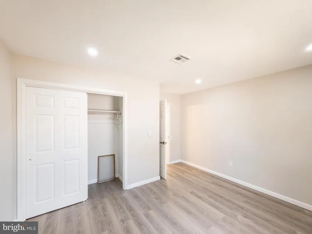 140 PLYMOUTH LANE Monroe Township, NJ 08831