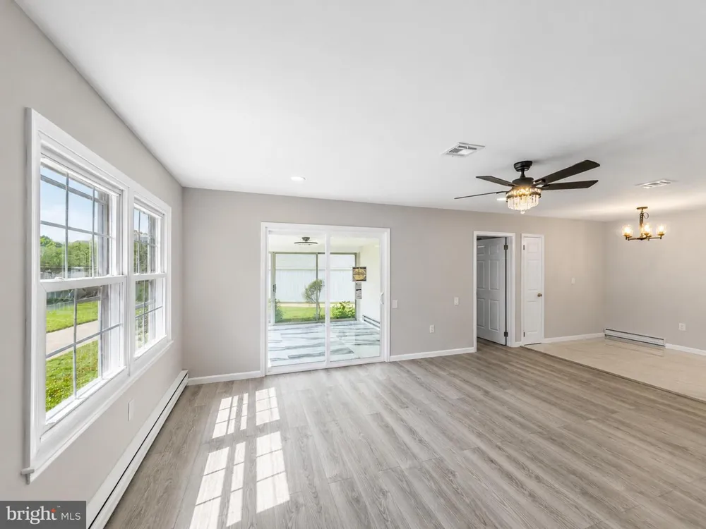 140 PLYMOUTH LANE Monroe Township, NJ 08831