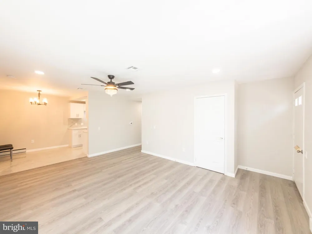 140 PLYMOUTH LANE Monroe Township, NJ 08831