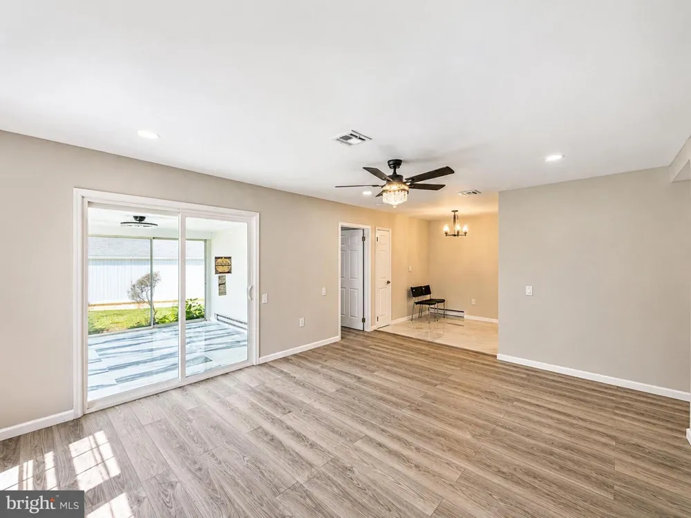 140 PLYMOUTH LANE Monroe Township, NJ 08831