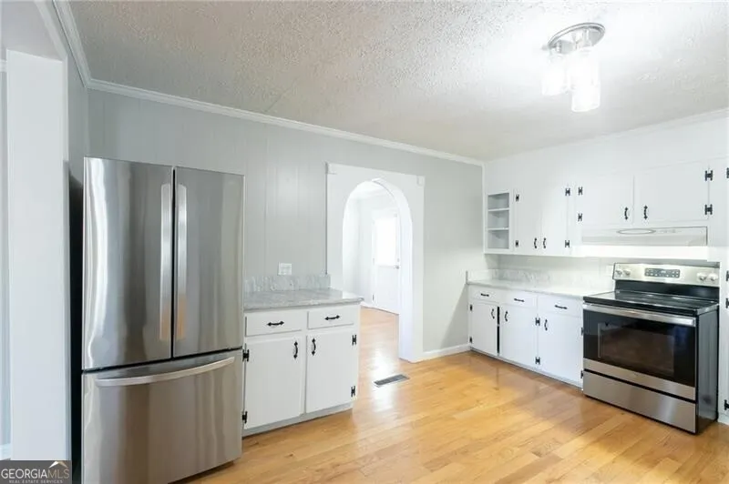 4715 S Lee ST Buford, GA 30518