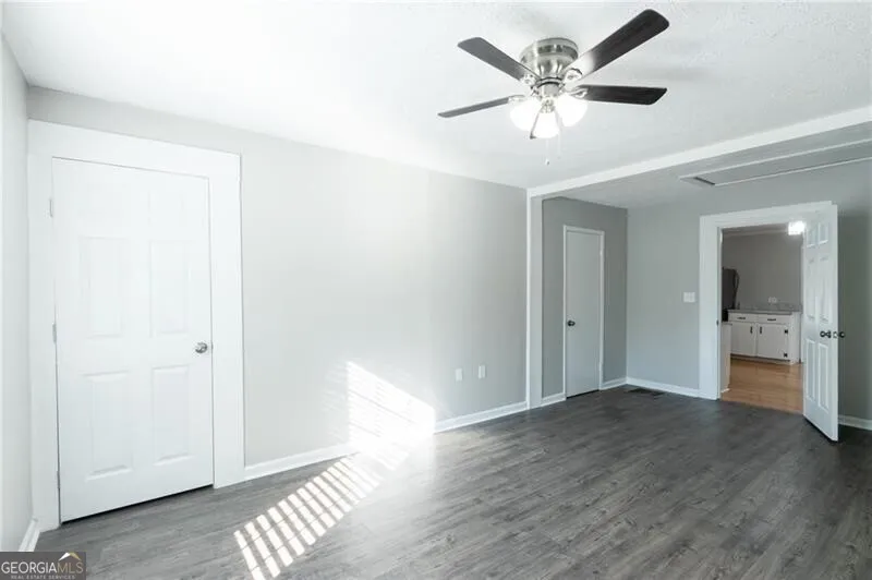 4715 S Lee ST Buford, GA 30518