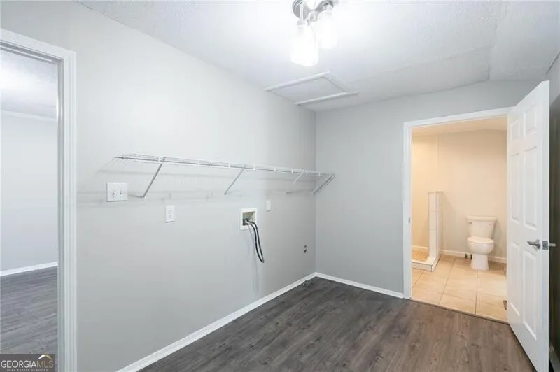 4715 S Lee ST Buford, GA 30518