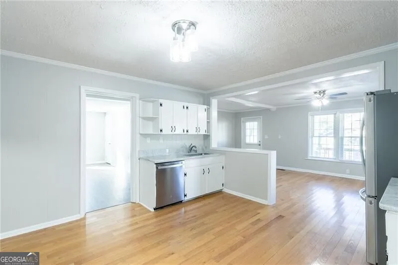 4715 S Lee ST Buford, GA 30518