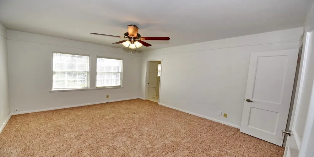 4558 Roland Avenue #D Highland Park, TX 75219