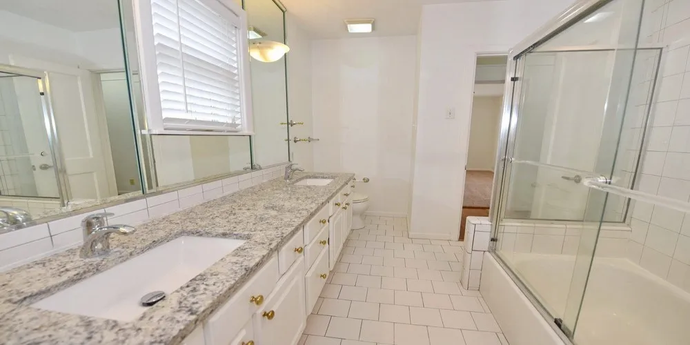 4558 Roland Avenue #D Highland Park, TX 75219