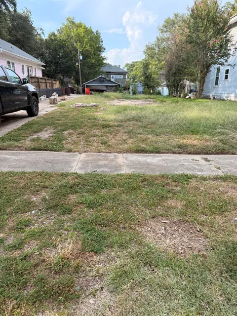 826 KIRBY PLACE