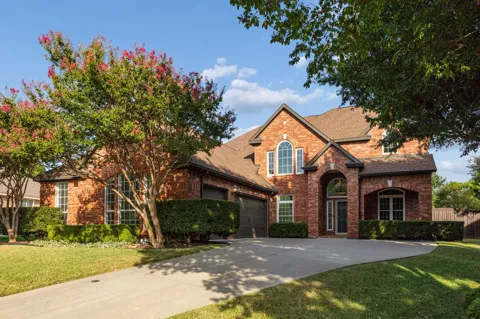 2713 Greenview Drive