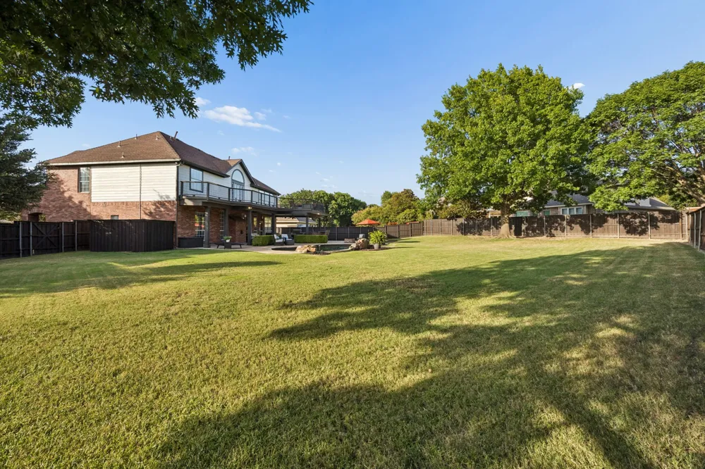 2713 Greenview Drive McKinney, TX 75072