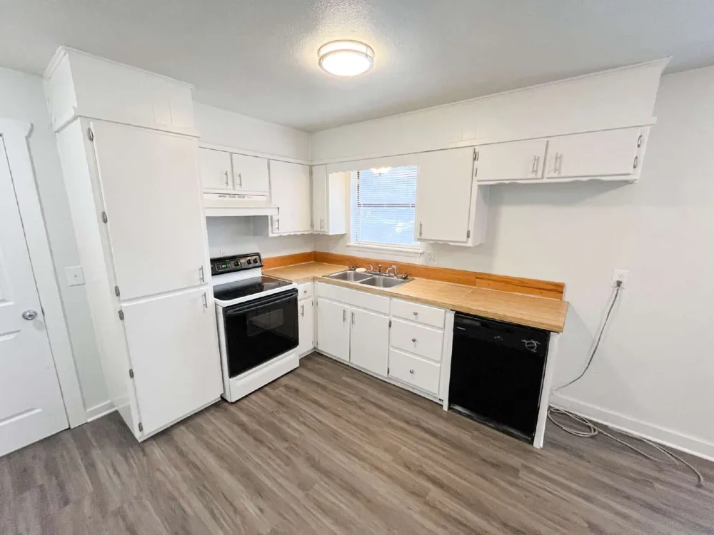 206 E 3rd Street Tolar, TX 76476