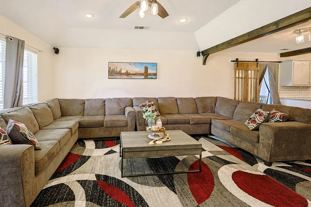 2747 FM 547 Farmersville, TX 75442