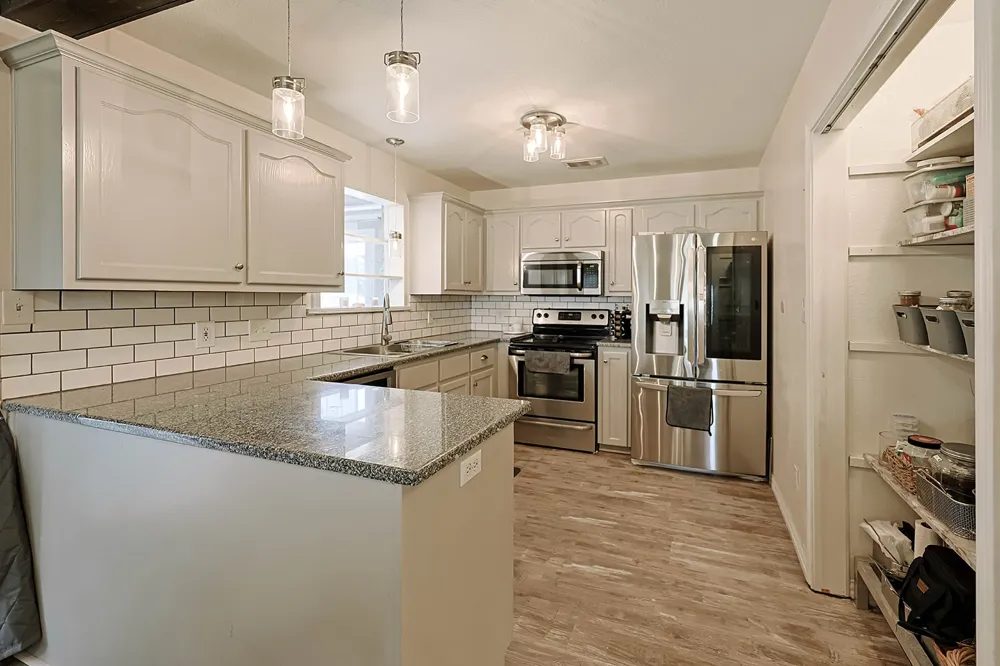 2747 FM 547 Farmersville, TX 75442