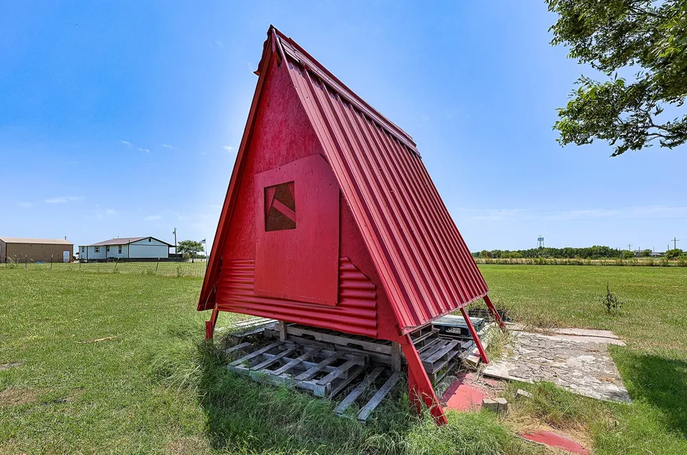 2747 FM 547 Farmersville, TX 75442
