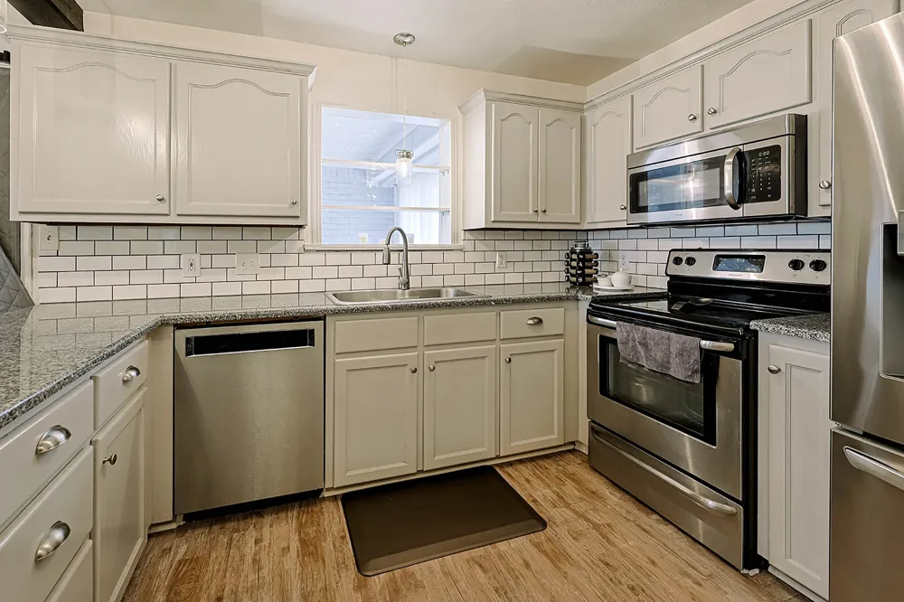 2747 FM 547 Farmersville, TX 75442