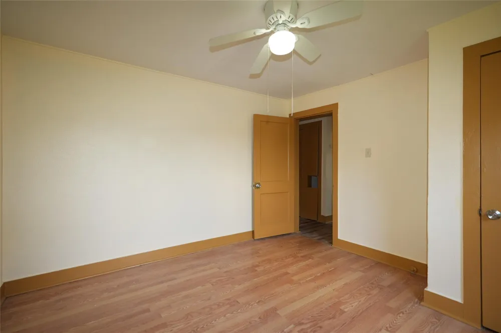 1337 3rd St Hempstead, TX 77445