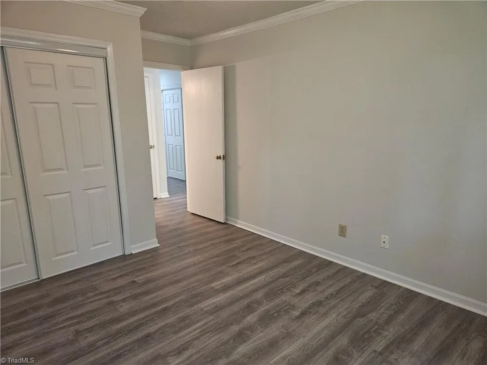 113 Forest View Drive Winston-Salem, NC 27104