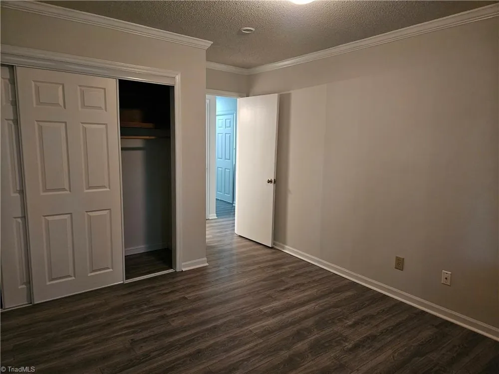 113 Forest View Drive Winston-Salem, NC 27104