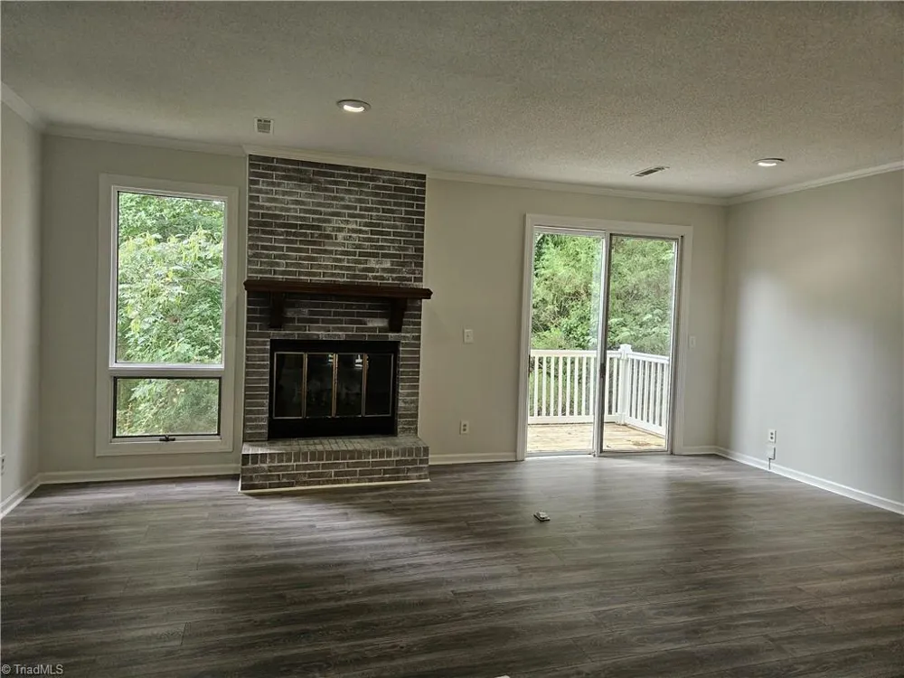 113 Forest View Drive Winston-Salem, NC 27104