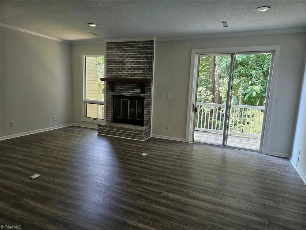 113 Forest View Drive Winston-Salem, NC 27104