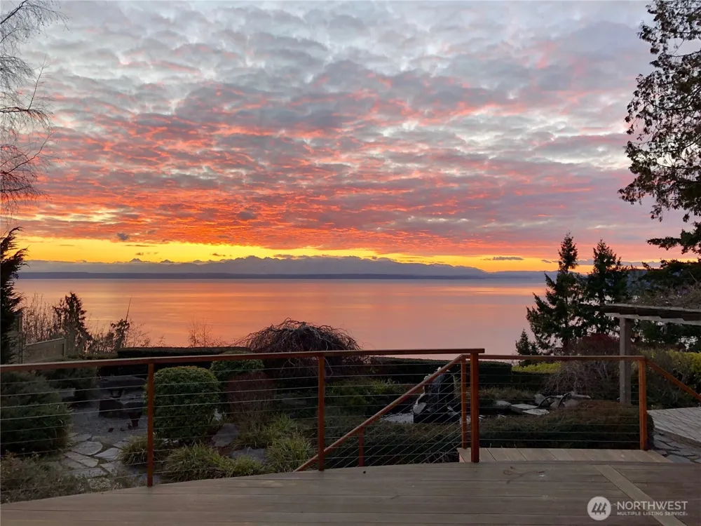 11912 Marine View Drive Edmonds, WA 98026