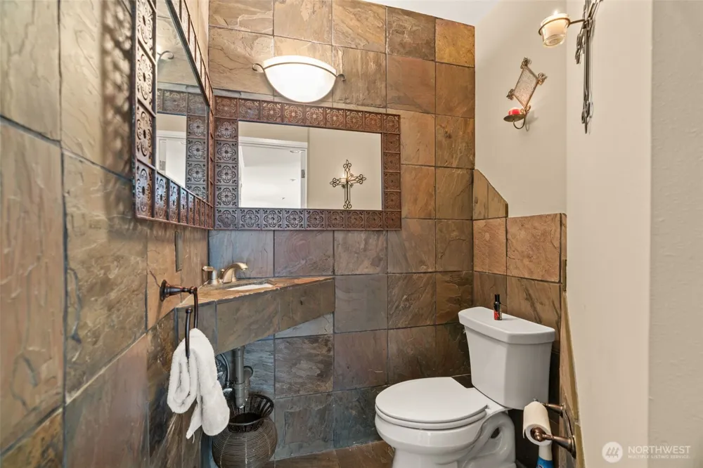 11912 Marine View Drive Edmonds, WA 98026