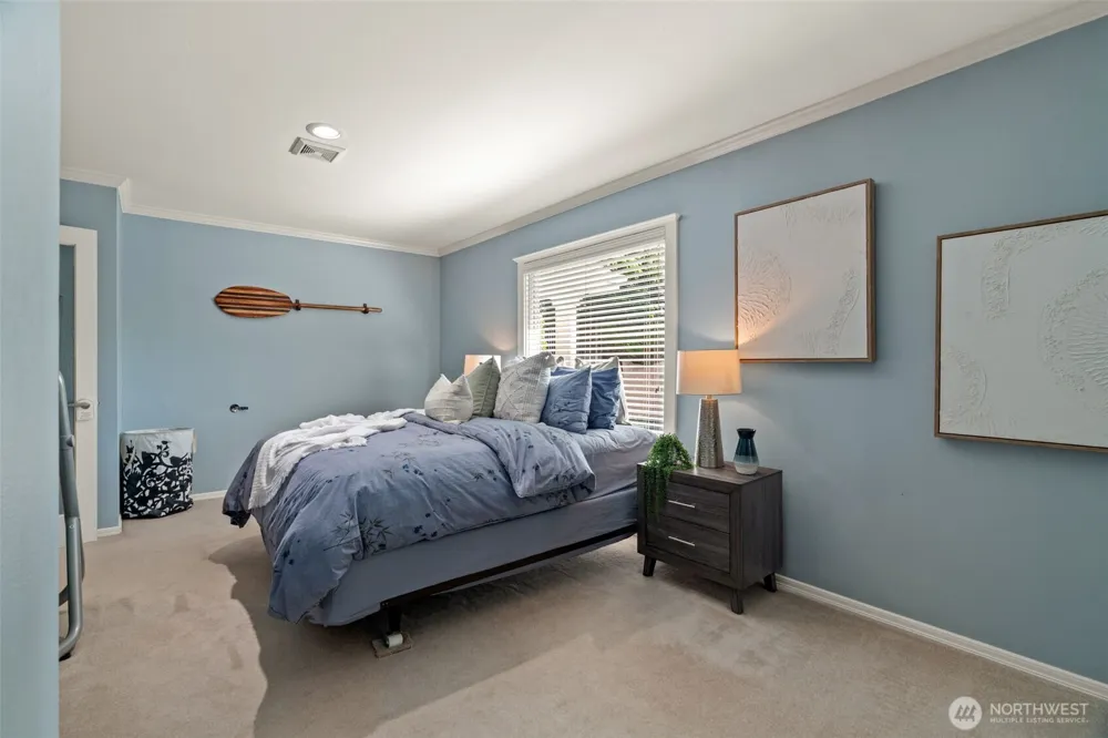 11912 Marine View Drive Edmonds, WA 98026