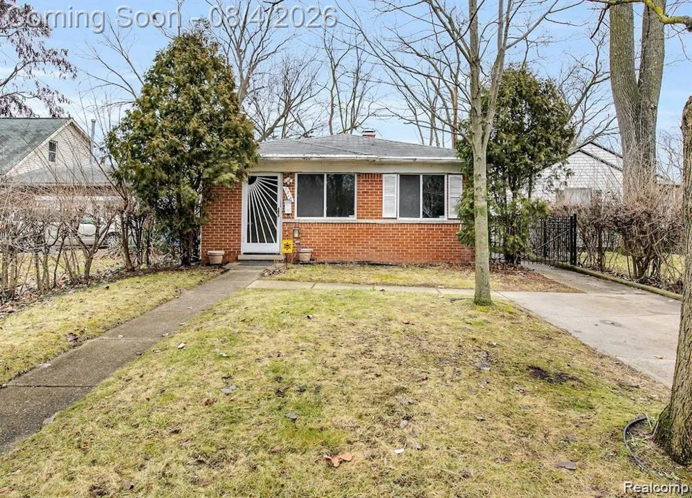 7518 Hazelton Street Dearborn Heights City, MI 48127