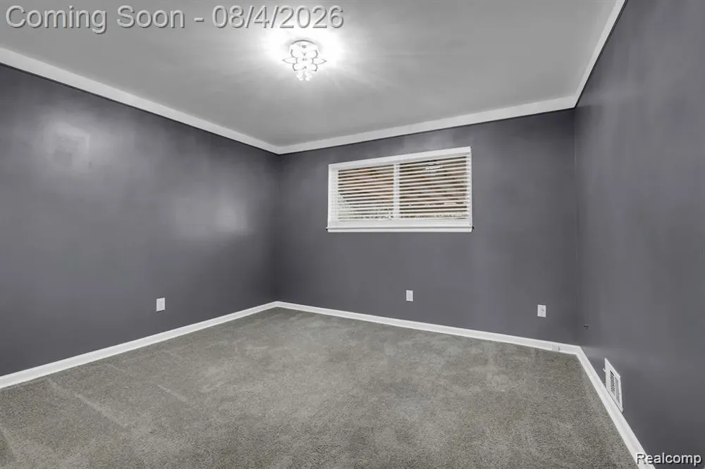 7518 Hazelton Street Dearborn Heights City, MI 48127