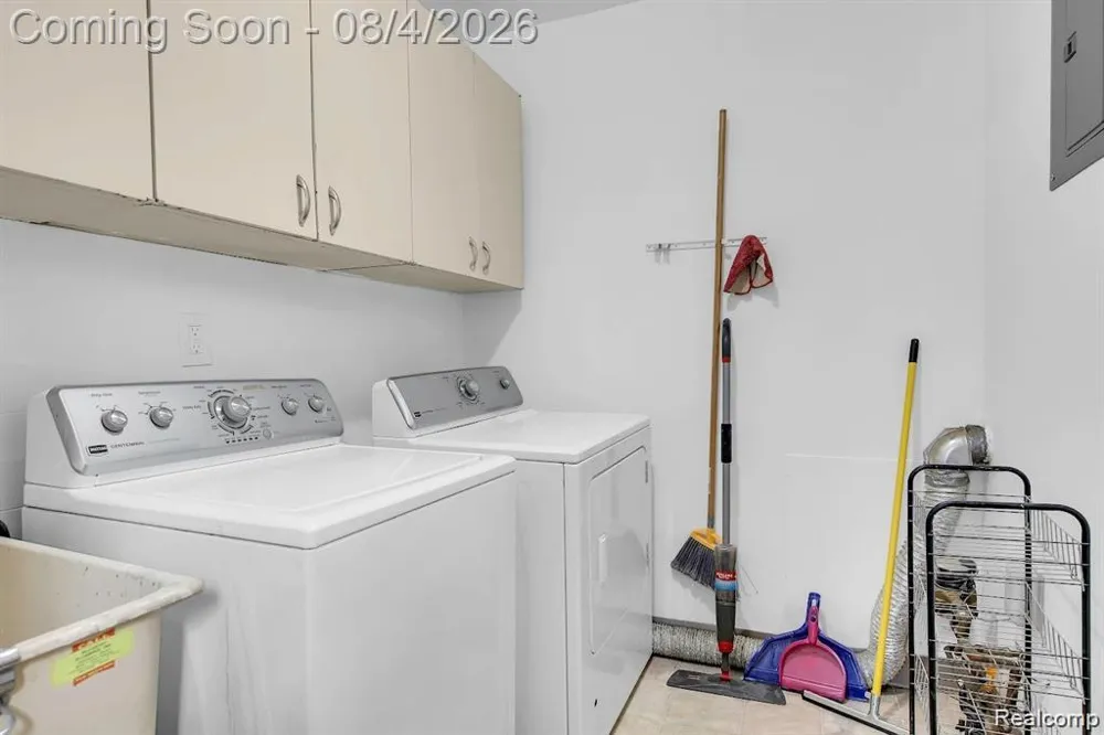 7518 Hazelton Street Dearborn Heights City, MI 48127