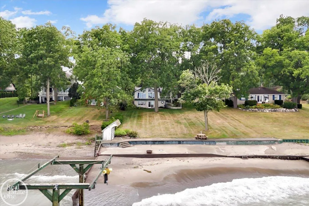 8178 Lakeshore Road Burtchville Township, MI 48059
