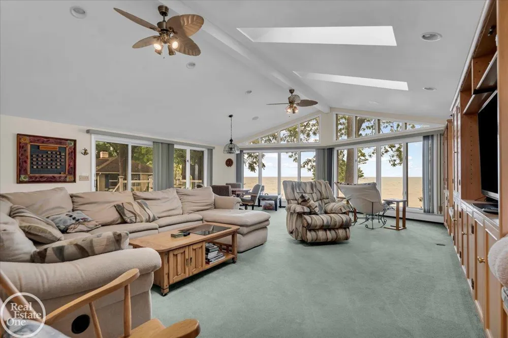8178 Lakeshore Road Burtchville Township, MI 48059