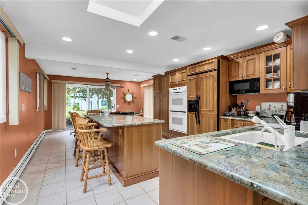 8178 Lakeshore Road Burtchville Township, MI 48059