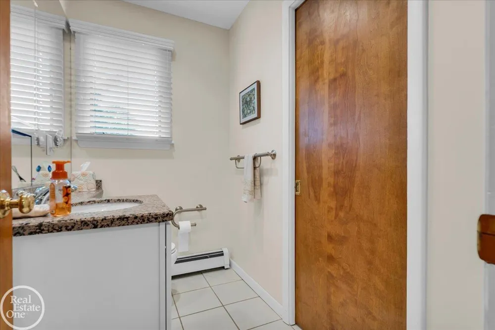 8178 Lakeshore Road Burtchville Township, MI 48059
