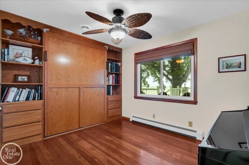 8178 Lakeshore Road Burtchville Township, MI 48059