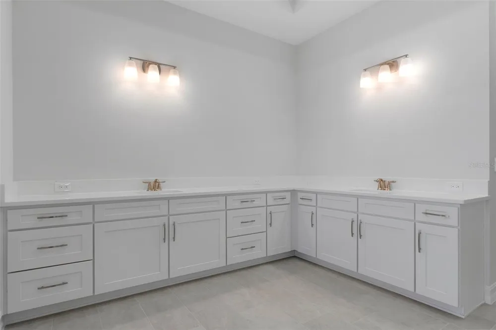 19364 SHELTERED HILL DRIVE Brooksville, FL 34601