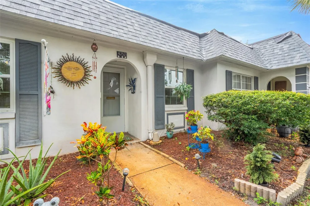 4252 SHELDON PLACE #4252 New Port Richey, FL 34652